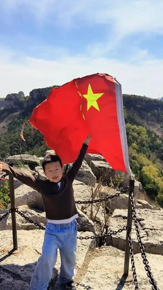 全免费！临沂春假建议安排一天：爬山峰、钻山洞！