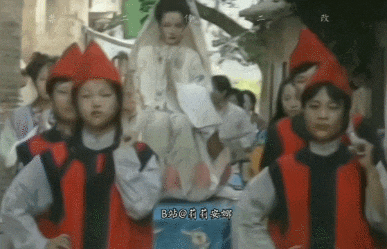 何晴走了	，伴随在她身上的3个疑问，也该解开了