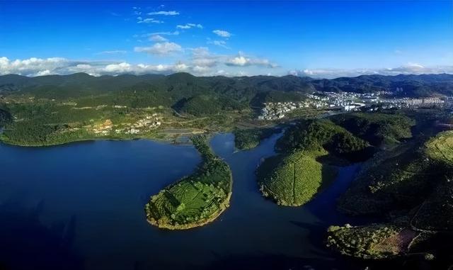 不止于读！老爪箐旅居图书馆：让旅行与文化撞个满怀