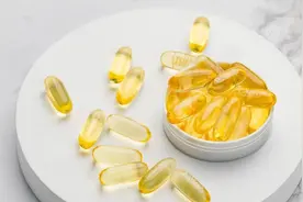 直播间“神药”收割中老年？卫健委曝光8种无效保健品清单！图片