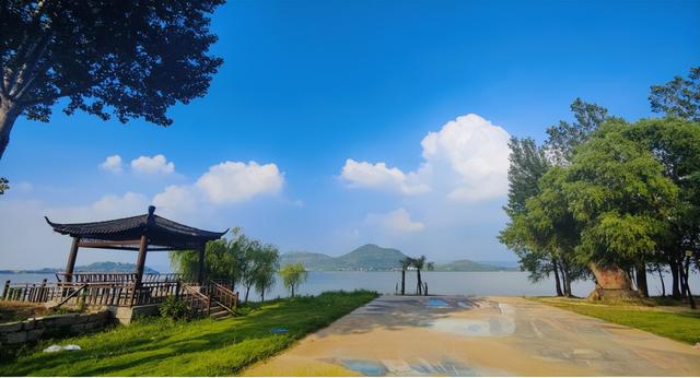 国庆中秋假期第七天，山亭旅游热度仍不减