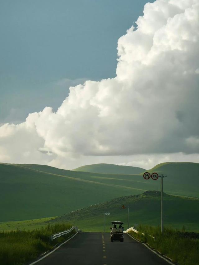 我爱这络绎不绝的无意义的瞬间 ​