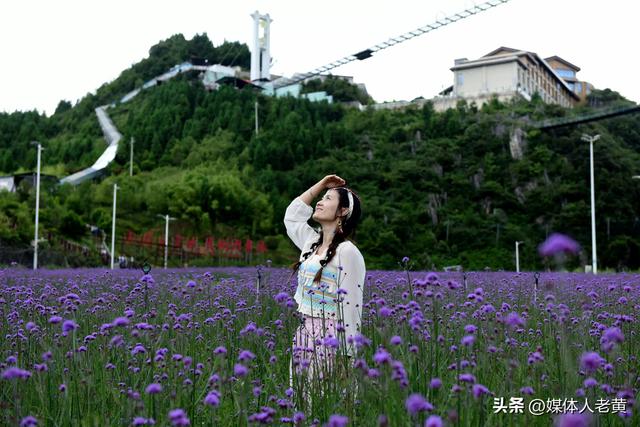 六盘水梅花山开启"童话+非遗"避暑季奇幻之旅