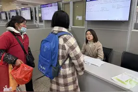 这对母女俩“组团面试”！如果您有岗位推荐，欢迎联系我们图片