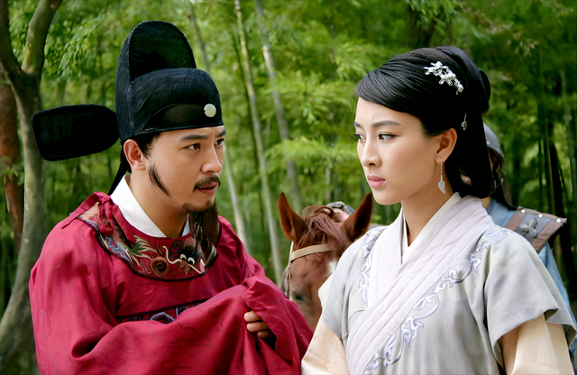 无辜孙涛被网暴气哭！低调妻子受牵连，他今年不参加央视春晚