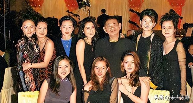 100多位情妇	，包养费上亿元，9女同床却落得个凄凉下场	、人财两空