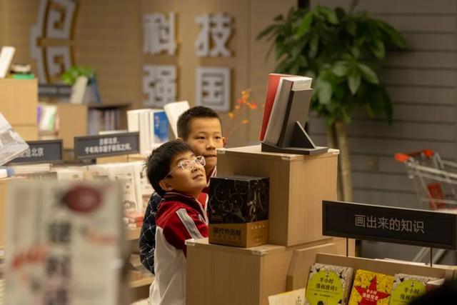 在西城，书店不止于书