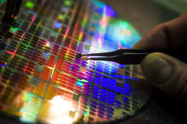 日媒：中日关系再恶化，日本企业也需要稀土，中国不应该卡住不放