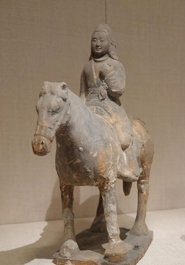 河北磁县，北朝考古博物馆笔记，迷你兵马俑和1：1复制的皇帝墓