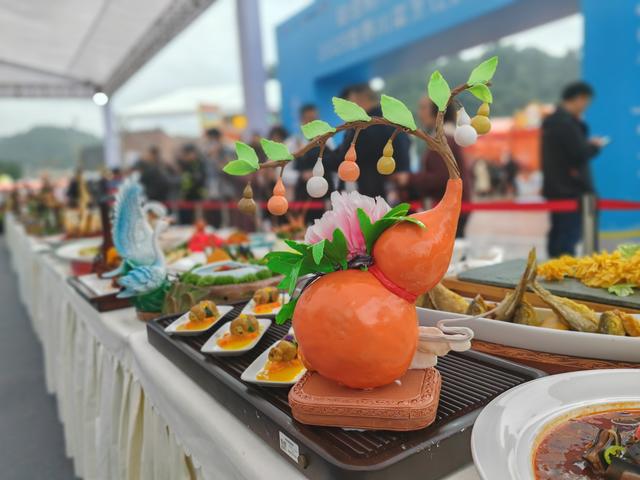 乐山最近很“洋盘”！亮眼活动扎堆来，全球目光聚焦这座城！