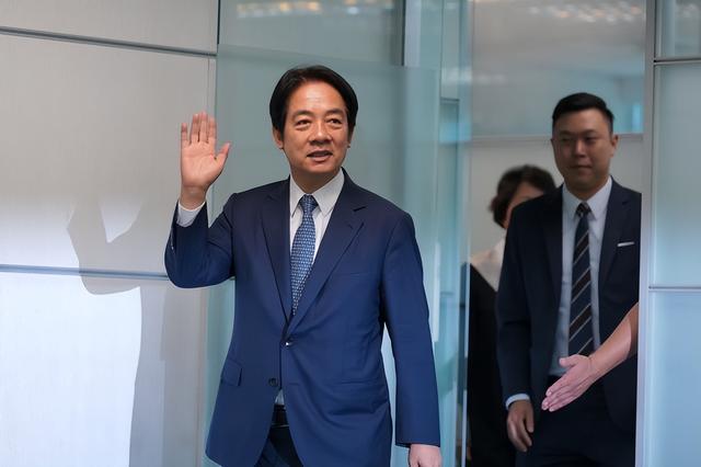 阅兵结束：各有各忧虑，开幕让赖当局心凉一半，特朗普口风也变了
