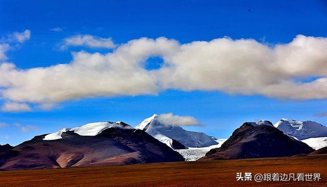 《219南南线》的极致风光：触摸云端雪山 踏遍无垠草原