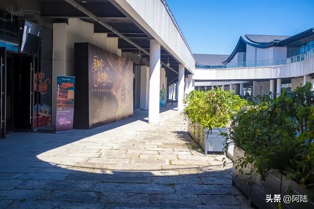 在绍兴偶遇敦煌展，丝路风情跟江南水乡会碰撞出什么样的水花？
