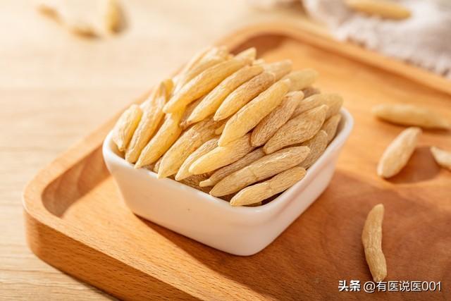 上火别乱喝凉茶！2味药泡水喝，滋阴降火，养出身体“天然津液”