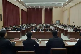 中国大老板最多的县级市，官员深夜还在给企业打电话图片