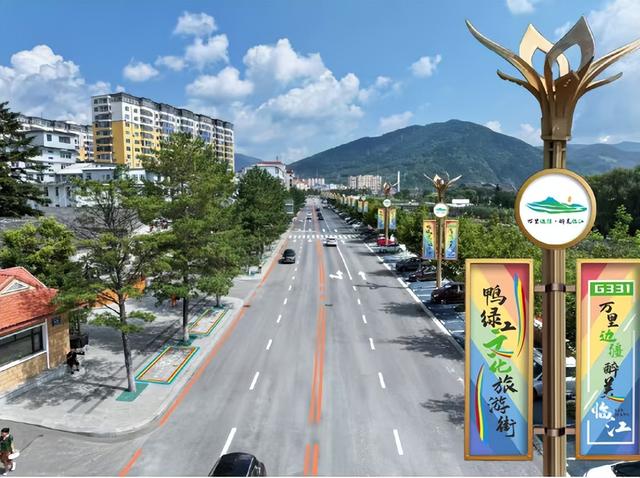 吉林省临江市鸭绿江文化旅游街开街啦
