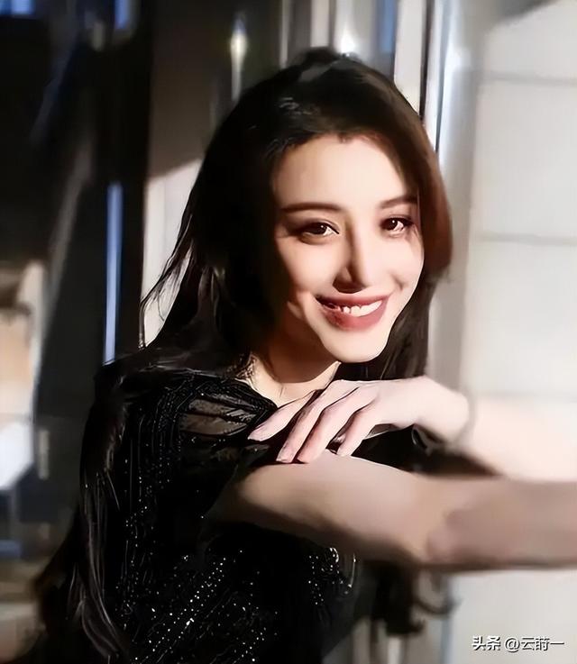 24岁嫁给刘翔的葛天	，结婚不到1年就离婚了，如今12年后过得怎样