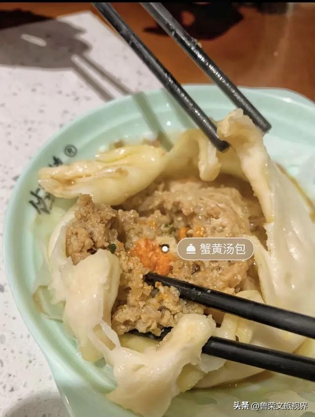 镇江的秋日才是真绝色，三山染彩、古街流韵，连空气都带醋香