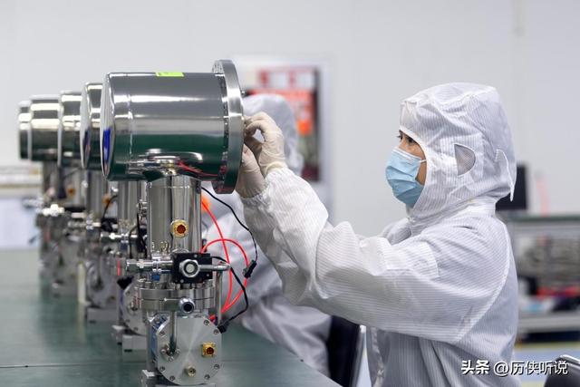 中国氦气技术迎重大突破！打破西方封锁，夺回“工业血液”控制权