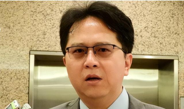 九三阅兵刚结束，赖清德准备下“毒手”，抓捕77岁的洪秀柱女士？
