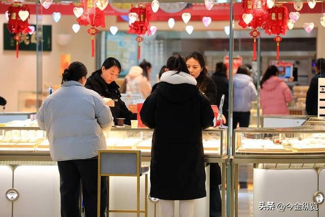 贵金属狂欢嗨翻天！金银铂钯狂飙，新年第一周恐遭强制抛售清仓？