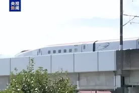 日本新干线列车高速行驶中两节车厢分离！1964年运营以来首次发生图片