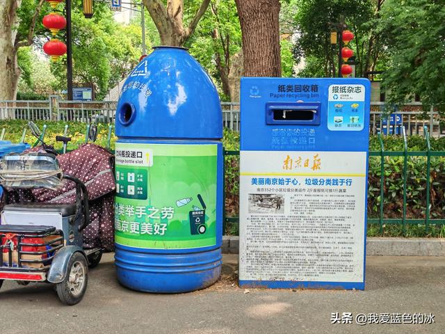 以吃的名义南京一日游：南京大牌档的午餐，四个招牌菜点了三样