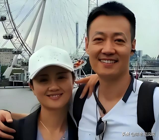 离春节还有1月，52岁辛柏青终于传出喜讯，朱媛媛终于可以放心了