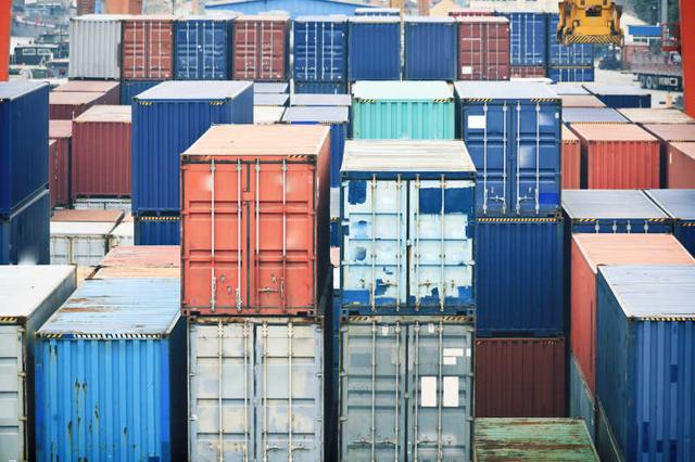 北极航道刚冰封，波兰故技重施中欧班列又停，再不开边境悔之晚矣