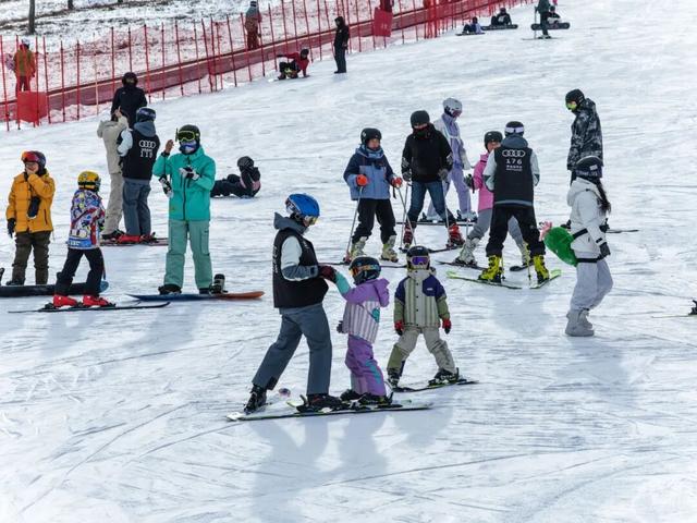 吉林“雪假”文旅消费强势爆发 冰雪热潮席卷全国