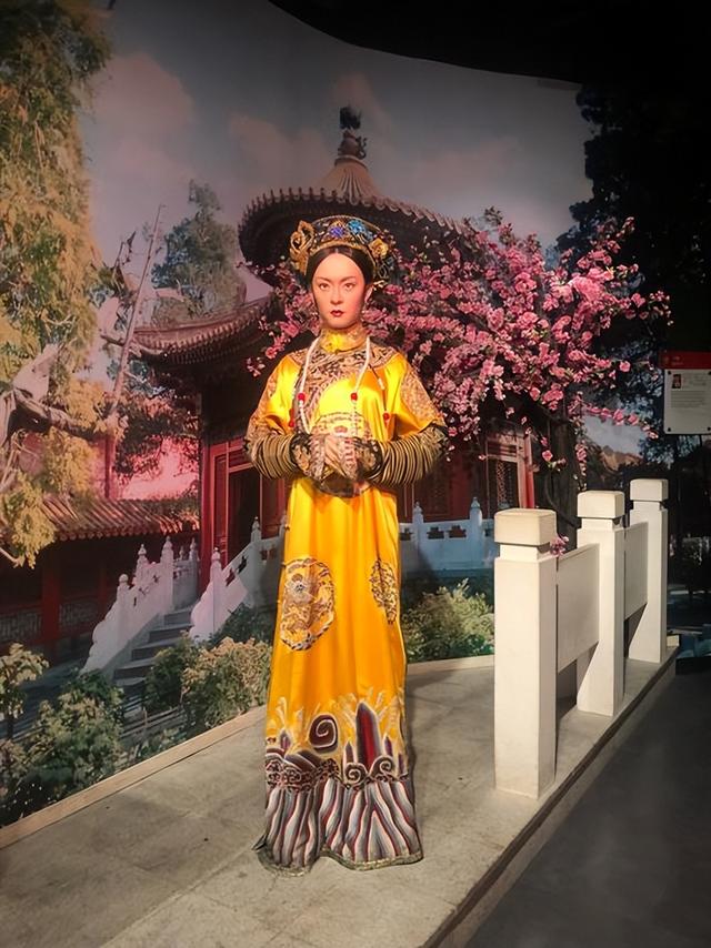 门票半价没人去！又一网红景点跌落神坛，母公司巨亏47.9亿元