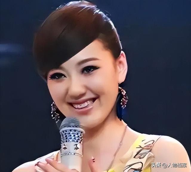 讨好大佬	，陪睡上位，遭央视“开除”，她身上的标签哪个才是真的