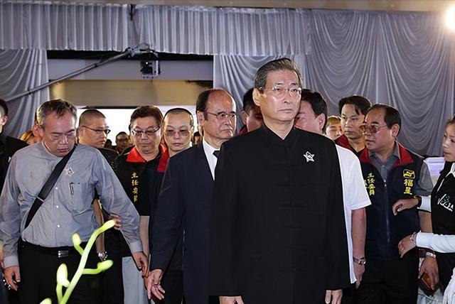 台湾黑帮大佬张安乐：终结蒋家王朝，为台湾和平统一立下汗马功劳