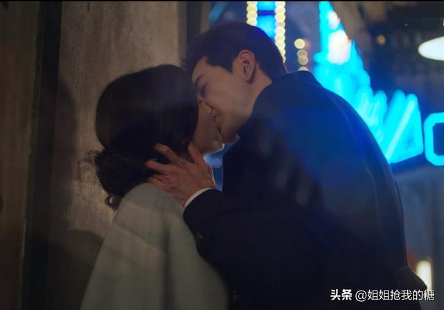 全网都在夸男二细心体贴，很会送礼物，男主肖稚宇真的输了吗？