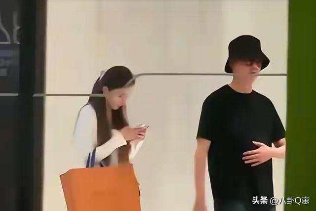 世上渣女千千万，最怕赵丽颖这种！离婚4年，发现冯绍峰是赢家