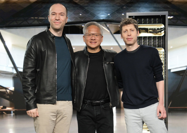 全是套路！英伟达当AI“央行”？千亿投OpenAI，银行不敢投它敢接