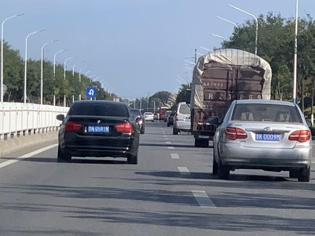 退休自驾游，这10种作死行为千万别碰！轻则挨骂，重则直接轰走！