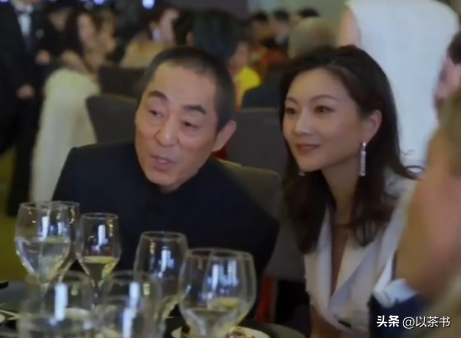 75岁张艺谋对43岁妻子陈婷，不仅是灵魂依赖，更是生理性喜欢