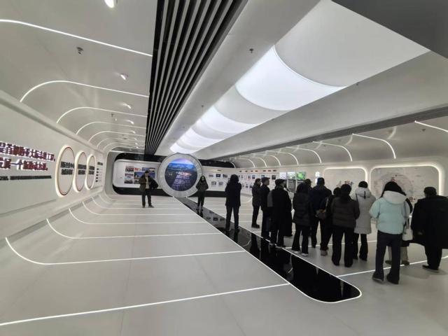 第335期万贤汇沙龙暨第3期万贤汇跨龄主题研学营在河北廊坊举行