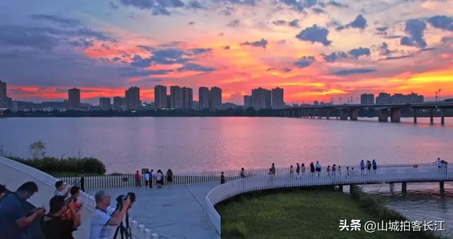 四川容易忽略的宝藏地级市,面积倒数第二,新高铁一通将成为顶流