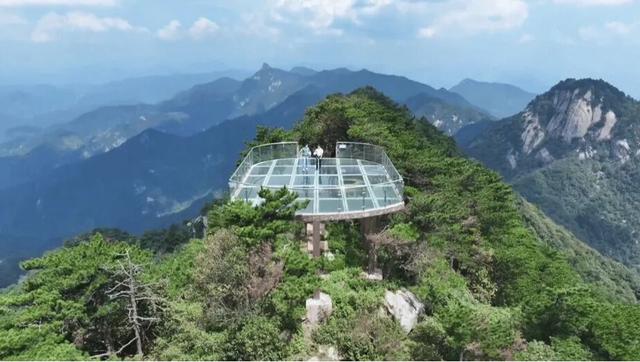 沿着高速看湖北｜高速叩开山门 麻城龟峰山从“一季花”到“四季游”
