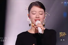 知名女星深夜发文图片