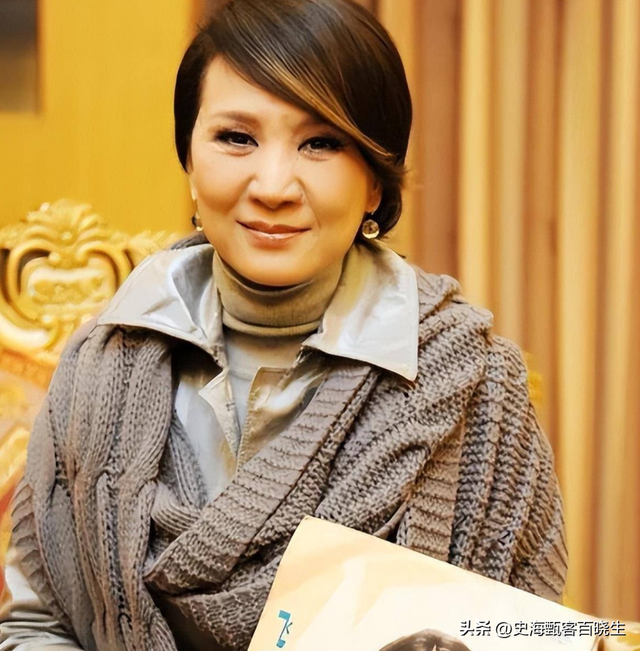 原来早已不是中国籍？事业巅峰远赴美国，被老外“玩腻”晚年回国