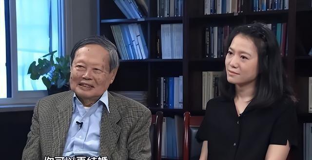 演都不演了！杨振宁去世仅5天，恶心的事情发生了，结局大快人心
