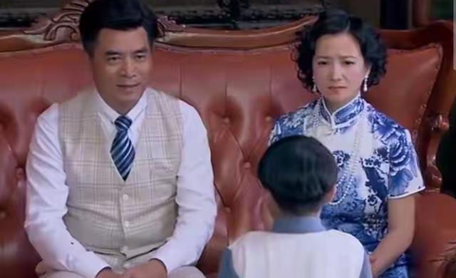 何晴生前最后露面照：开颅手术一年，变化大到不敢认！