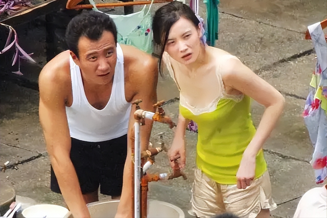 她被骂“陪睡上位”，后被封为“性感欲女”，得奖后当众怒怼海清
