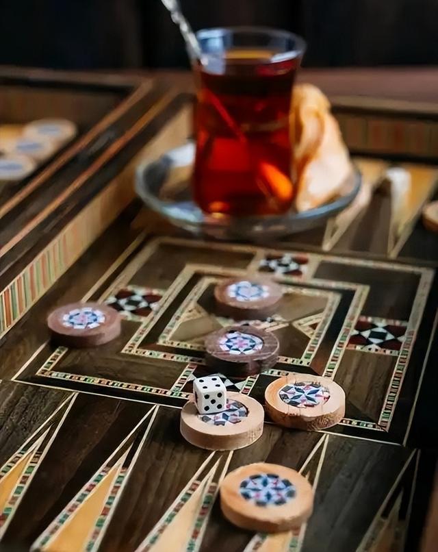 中国被下套了！土耳其免签坑惨游客，首批国人已被收割到破产