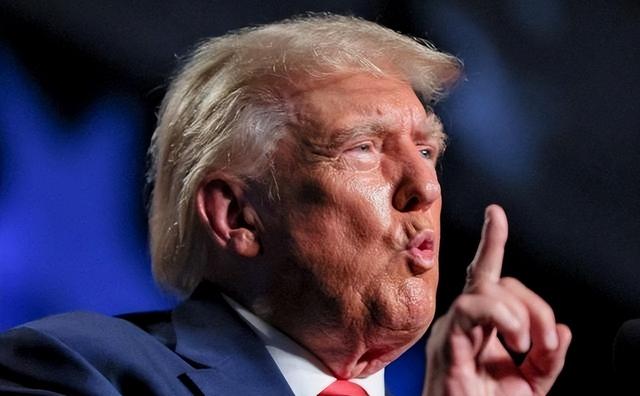 特朗普已做好开战准备？王毅曾警告：中美一旦冲突	，结局只有一个