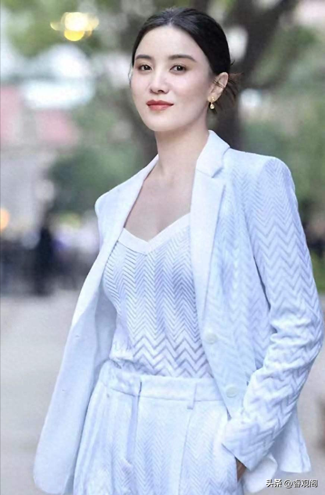 金鸡奖引战？《好东西》拿奖遭骂，宋佳无辜躺枪遭恶意造谣