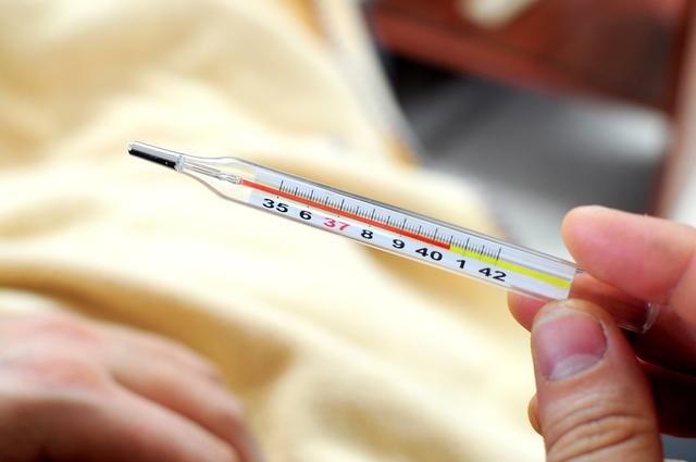 甲流去世的人又多了！提醒：1不喝、2不碰、3坚持	，别马虎了！